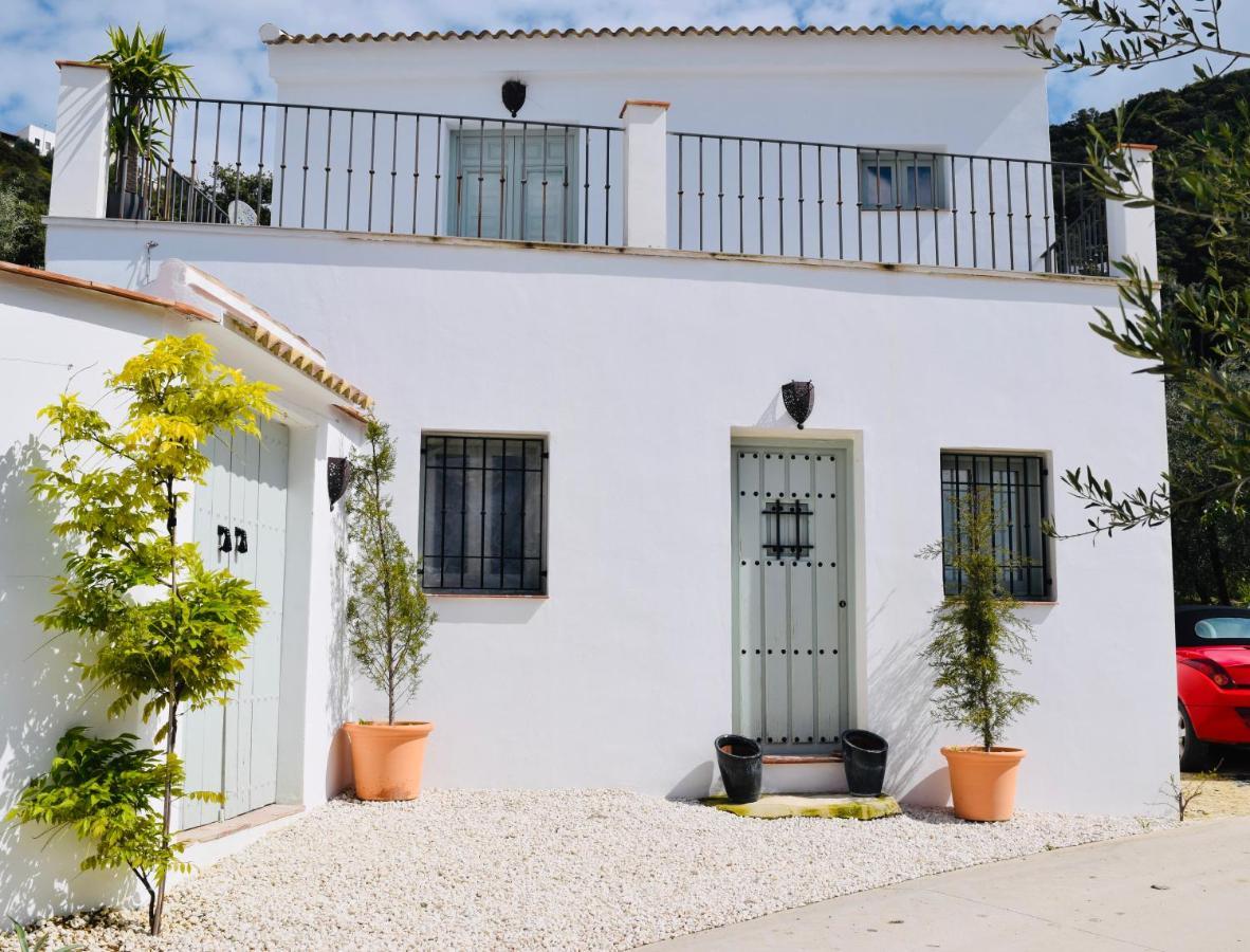 La Pluma Hotel Iznájar Exterior foto
