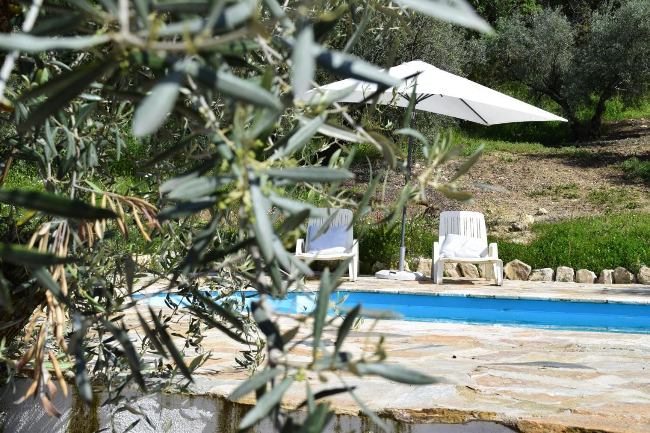 La Pluma Hotel Iznájar Exterior foto