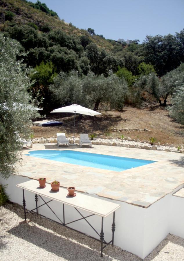 La Pluma Hotel Iznájar Exterior foto